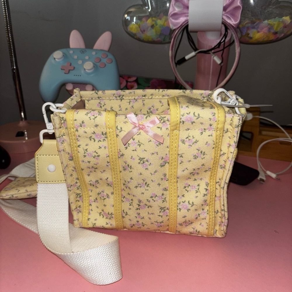 Madden girl Yellow and Pink Crossbody Bag with Elegant Design
